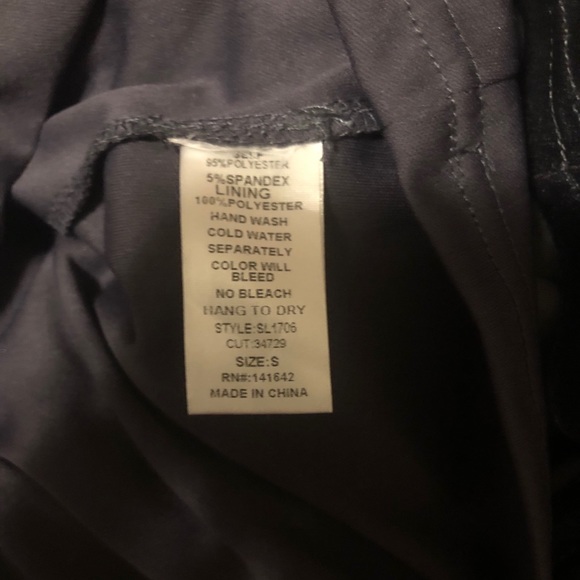 ✨PRICE DROP✨
Cute Velvet Dress - Picture 3 of 3